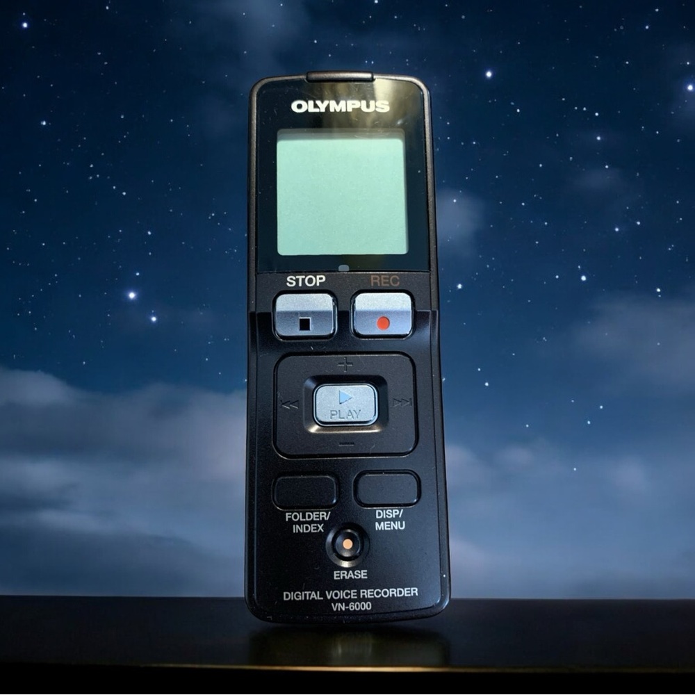 Olympus VN-6000 Handheld Indexing Digital Voice Recorder 1GB Manual Case